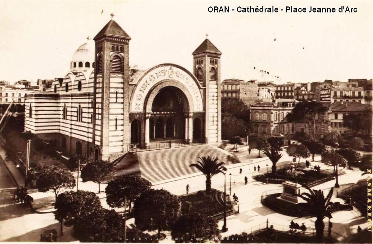 CA b- 009- Cathedrale .jpg